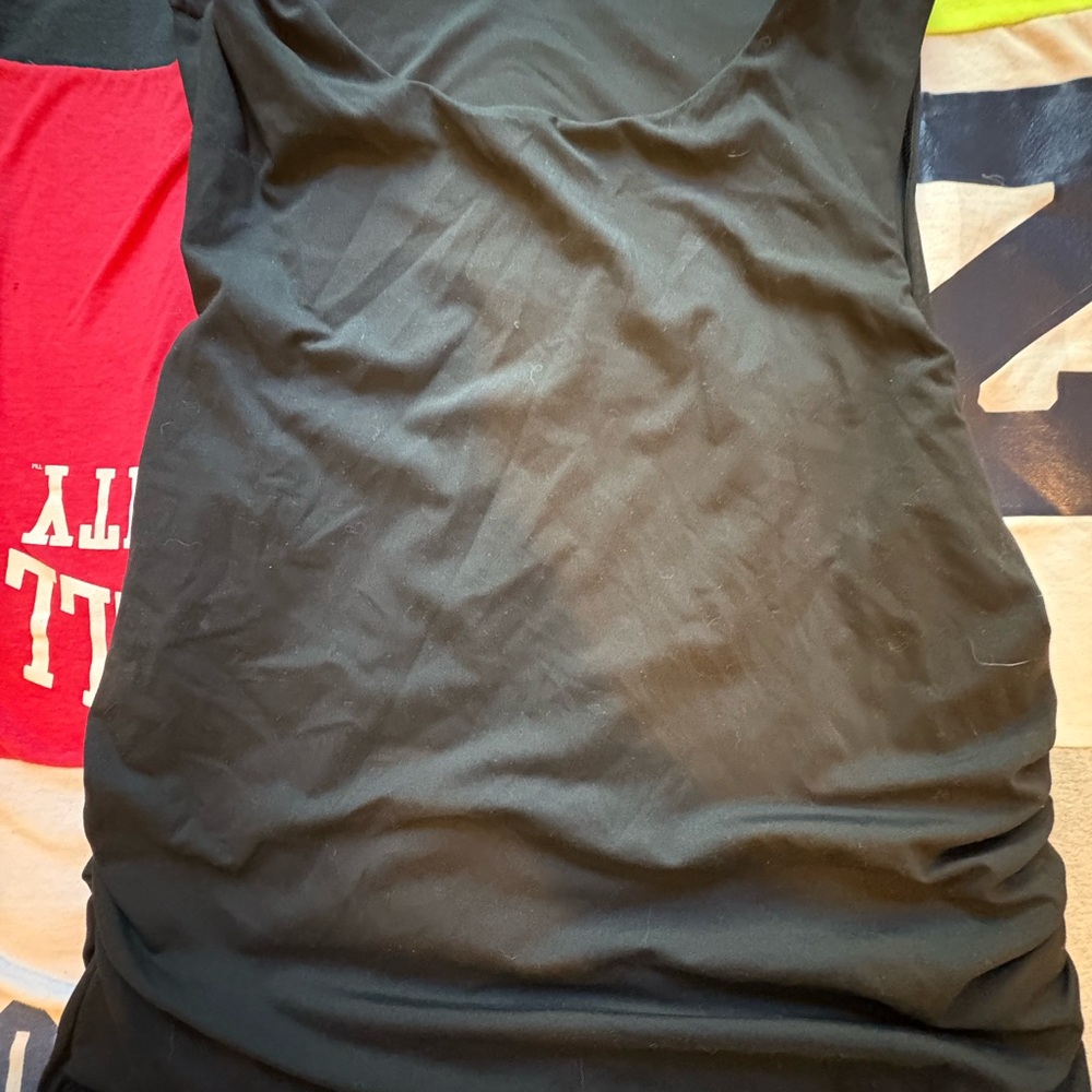 Old Navy Black Crewneck Tee